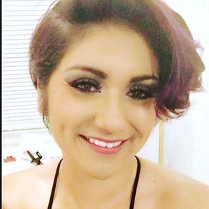 Meet your Posher, Victoria